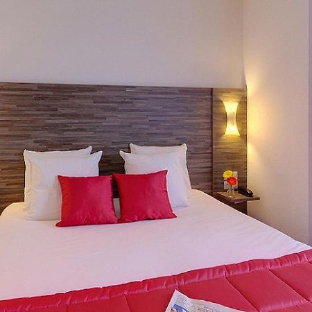 Hotel Ibis Styles Rennes Centre Gare Nord Exterior foto