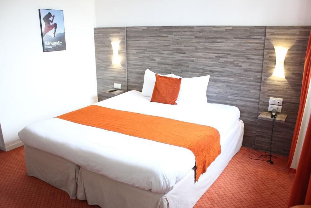 Hotel Ibis Styles Rennes Centre Gare Nord Exterior foto