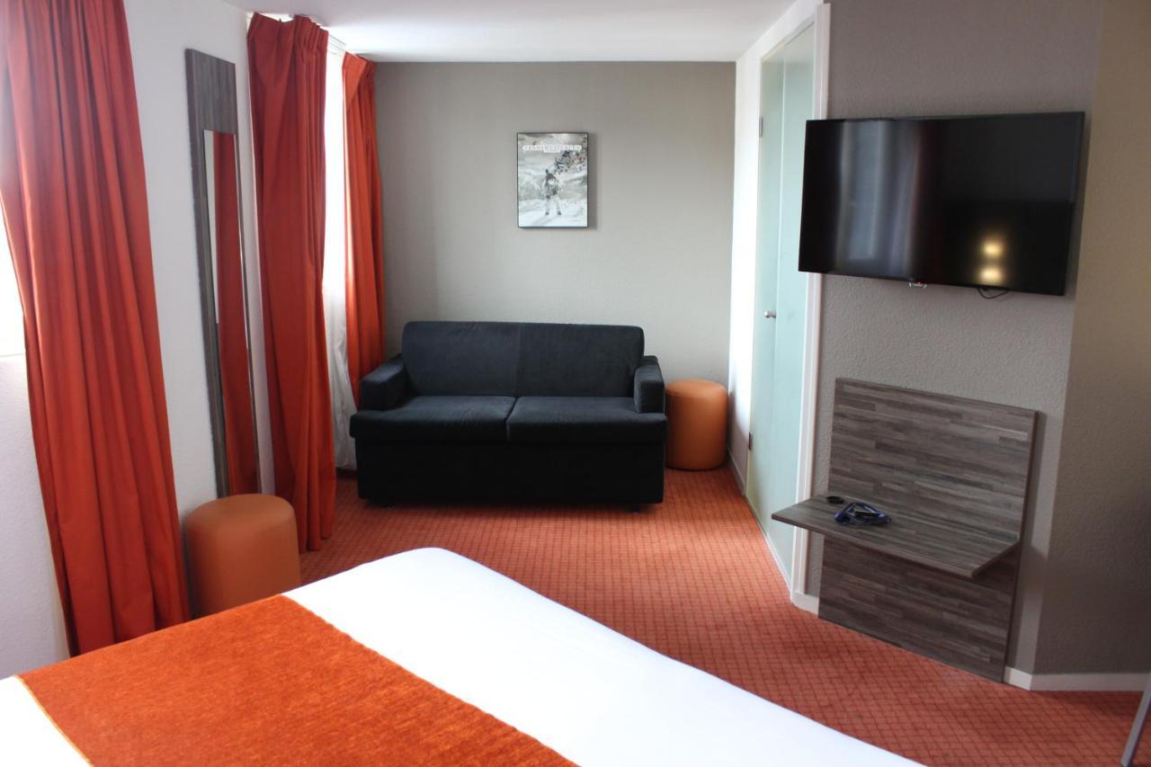 Hotel Ibis Styles Rennes Centre Gare Nord Exterior foto
