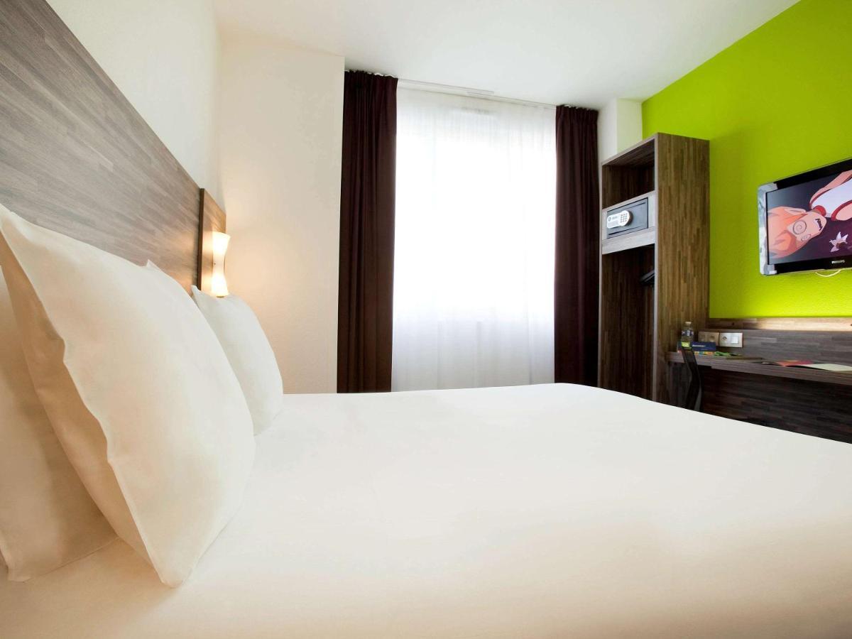 Hotel Ibis Styles Rennes Centre Gare Nord Exterior foto